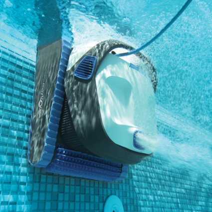Dolphin S150 (pools up to 12m)