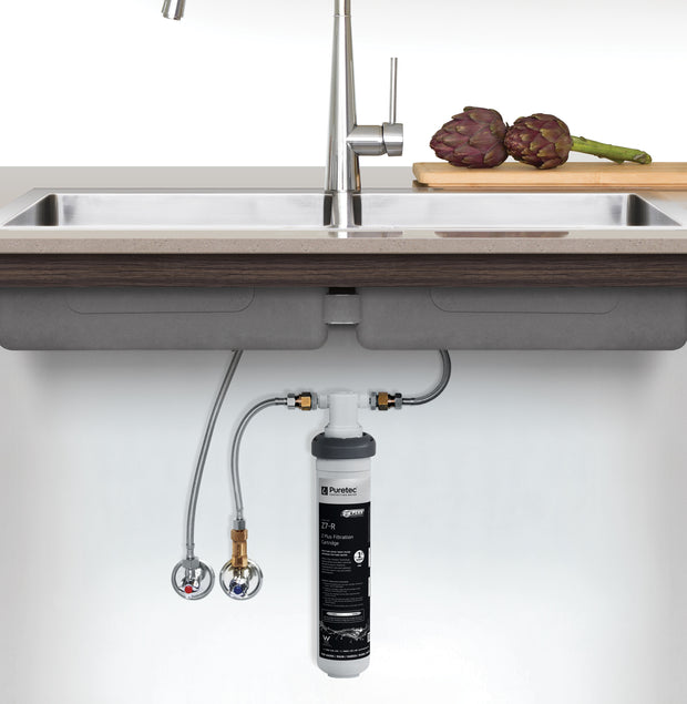 <h4><em><strong>We sell </strong></em></h4><h4><strong>House & Farm</strong></h4><h1>Pumps & Filtration </h1>