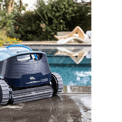 Dolphin S2000 (pools up to 12m)